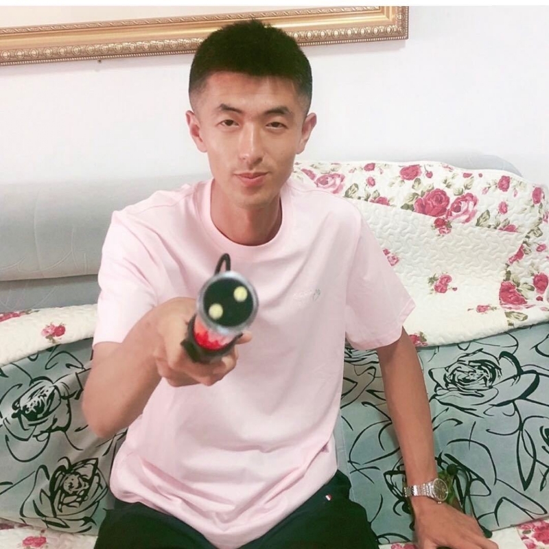 转身留下孤独的她的第一张照片--福州相亲服务中心