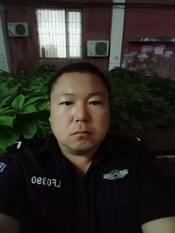 冯宇的第一张照片--福州相亲服务中心