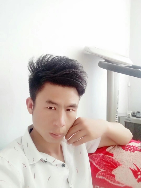 只得一人心的第二张照片--福州相亲服务中心