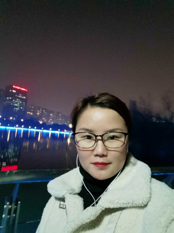 小英的第一张照片--福州相亲服务中心