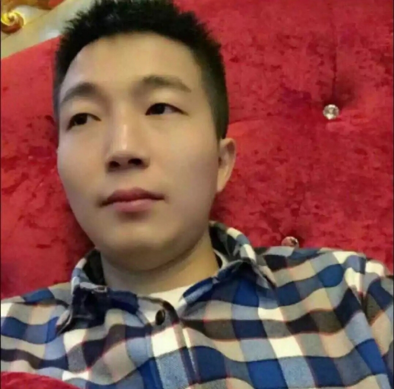 崩塌的信仰的第一张照片--福州相亲服务中心
