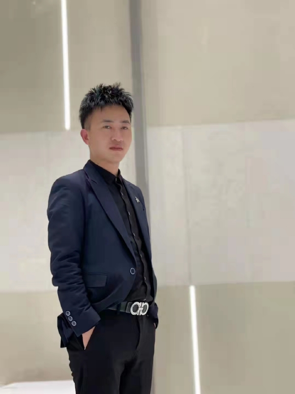 宋定鸿的第二张照片--福州相亲服务中心