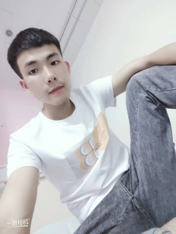 爱Q我的第一张照片--福州相亲服务中心