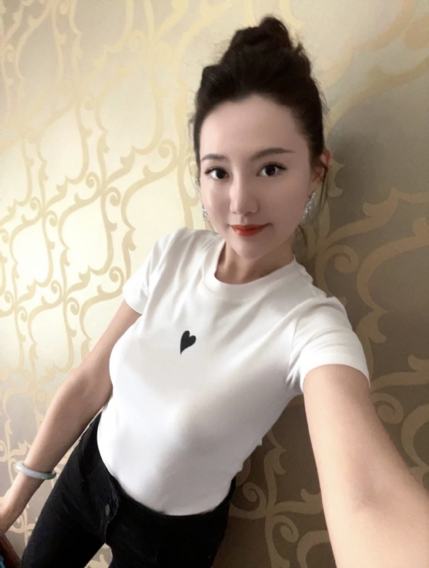 雨熙的第一张照片--福州相亲服务中心