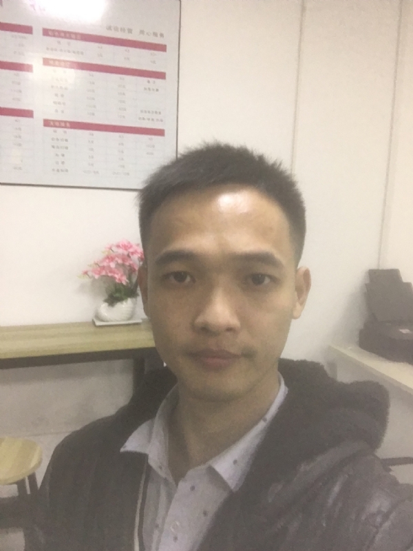 法律人小陈的第一张照片--福州相亲服务中心