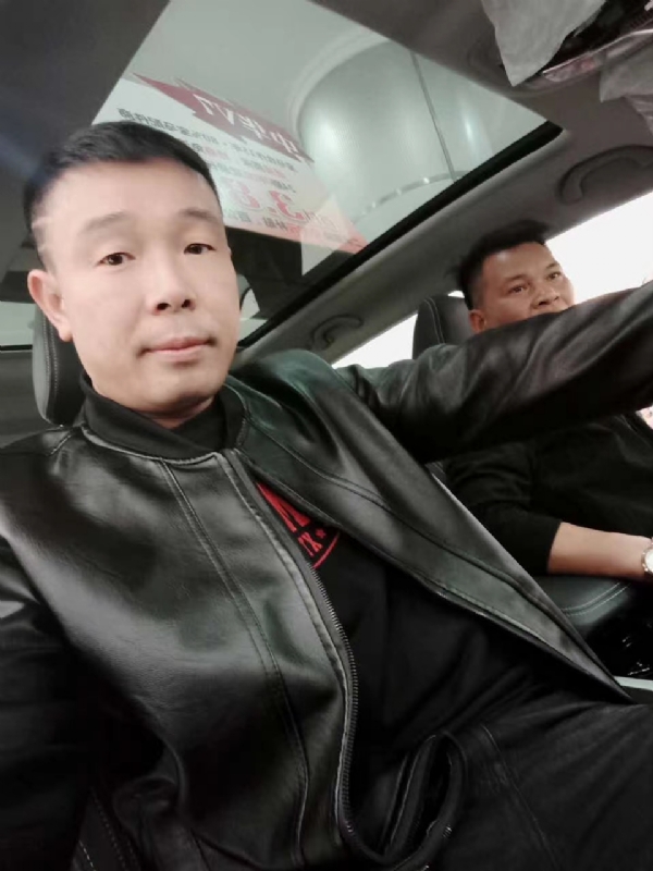 醉红尘的第一张照片--福州相亲服务中心