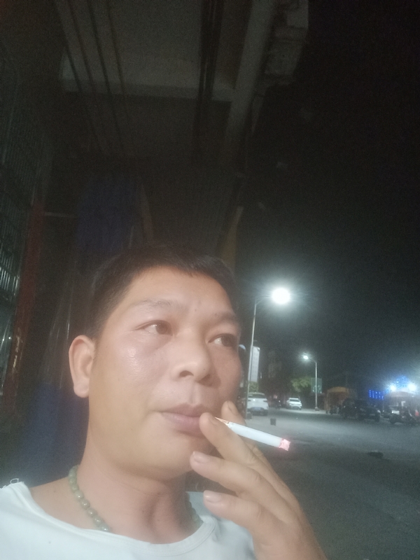 善解人意的第二张照片--福州相亲服务中心