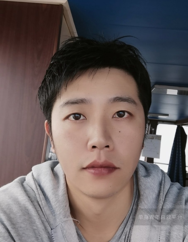 不太帅的男人的第二张照片--福州相亲服务中心
