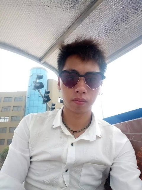 寻缘的第一张照片--福州相亲服务中心