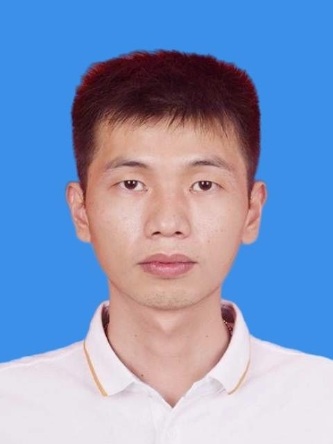 豪雨的第二张照片--福州相亲服务中心