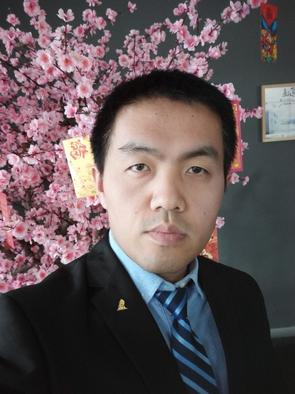 我就是个翻译的第一张照片--福州相亲服务中心