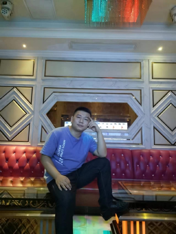 黄生的第四张照片--福州相亲服务中心