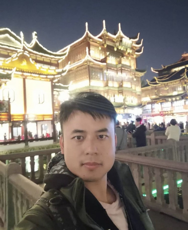 何先生he的第一张照片--福州相亲服务中心