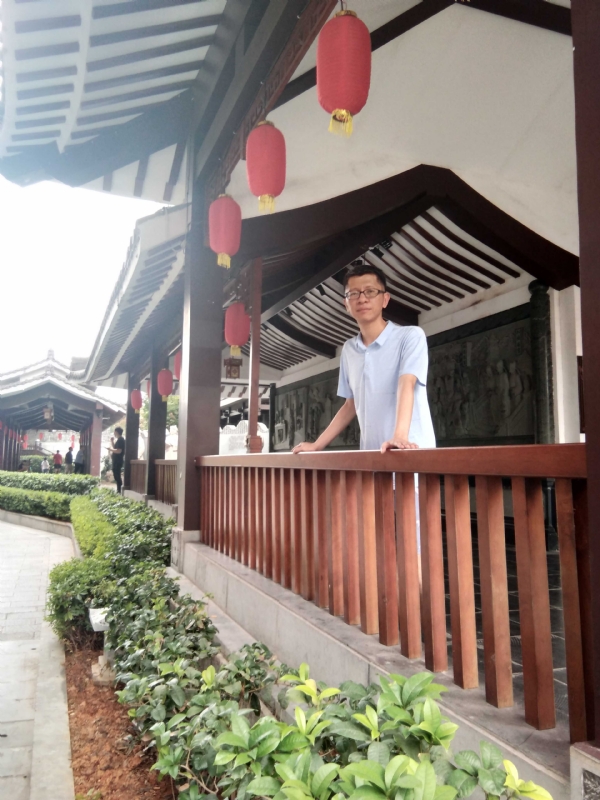 lijian的第一张照片--福州相亲服务中心