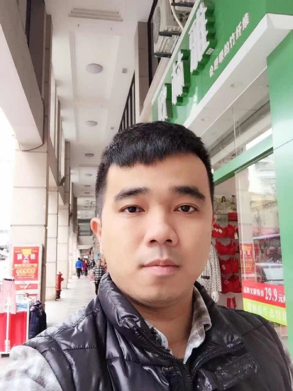 小小怪兽的第一张照片--福州相亲服务中心