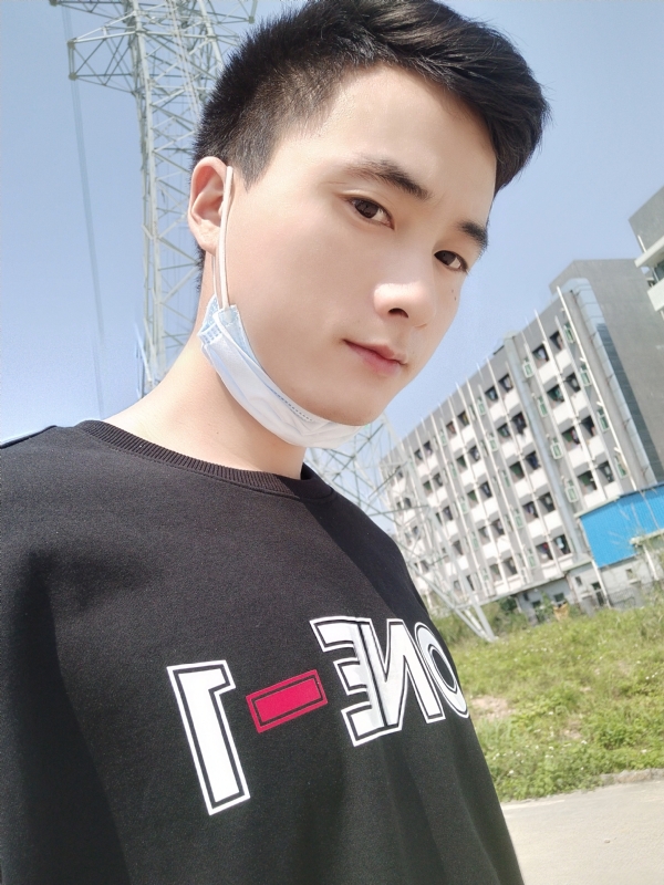 何凡的第一张照片--福州相亲服务中心