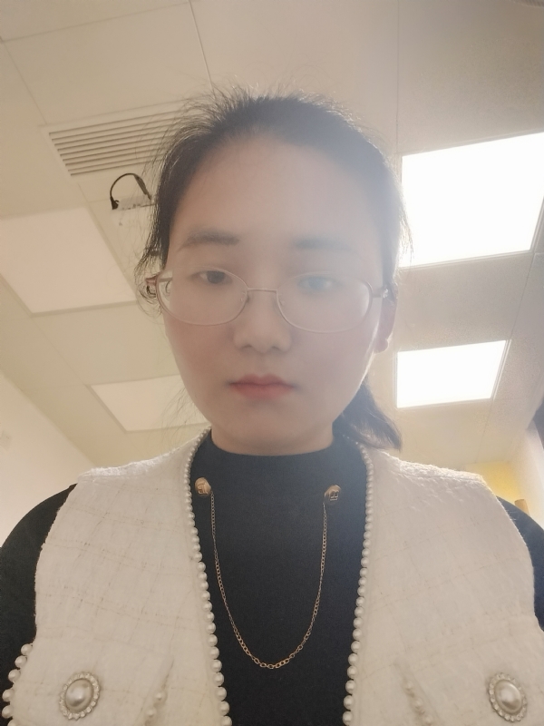 闲敲棋子的第一张照片--福州相亲服务中心