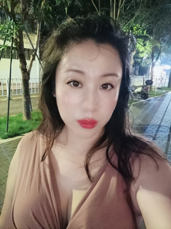 叶子青青的第二张照片--福州相亲服务中心