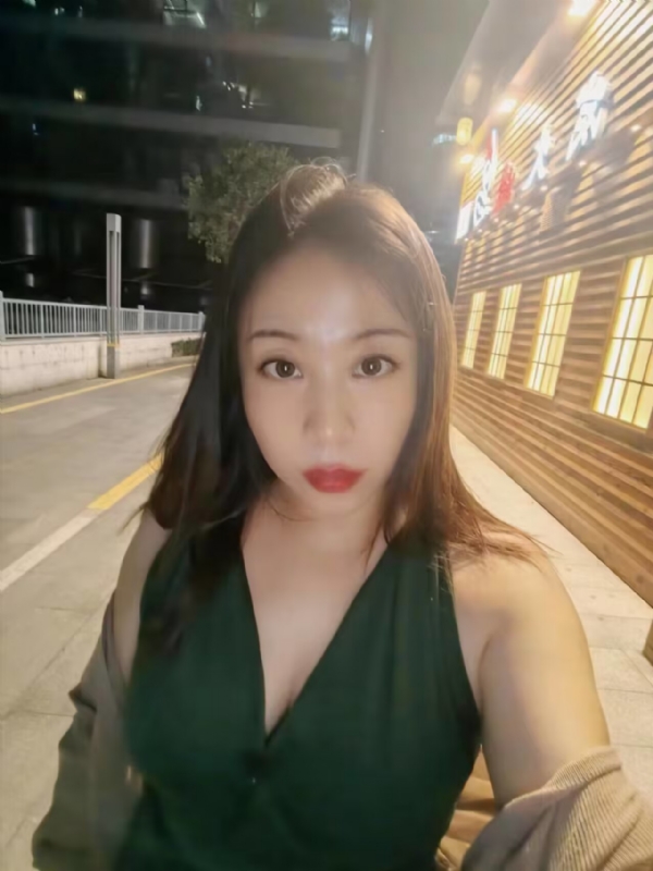 叶子青青的第三张照片--福州相亲服务中心