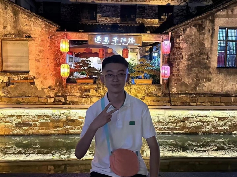 李四的第一张照片--福州相亲服务中心