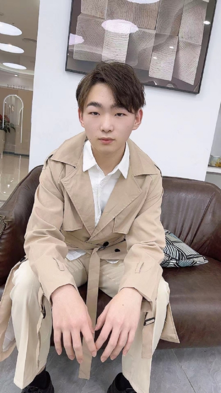 啊哲的第一张照片--福州相亲服务中心