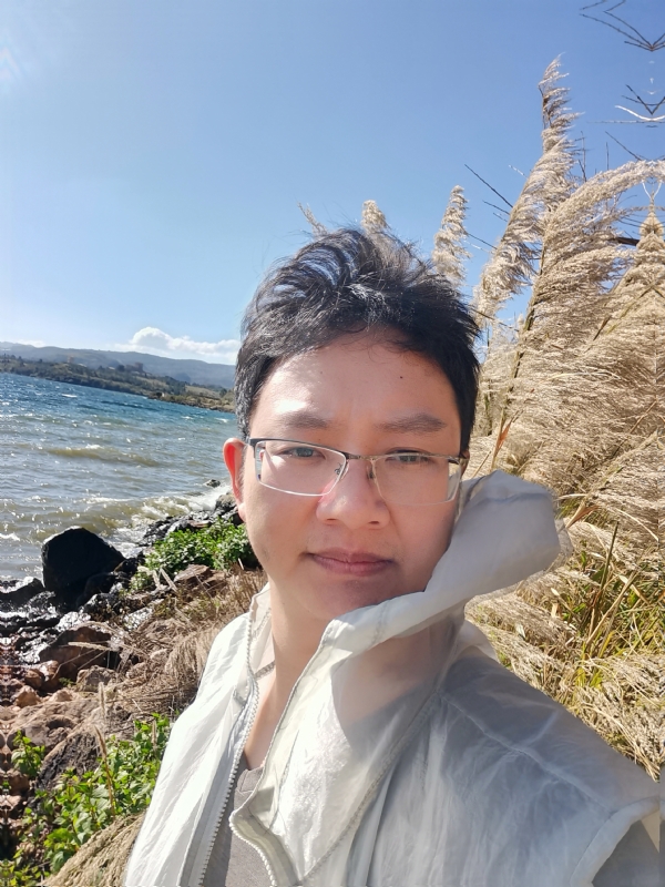 梅安歌的第一张照片--福州相亲服务中心