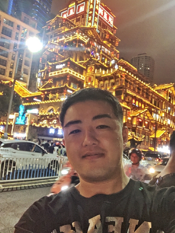 钢铁侠的第一张照片--福州相亲服务中心