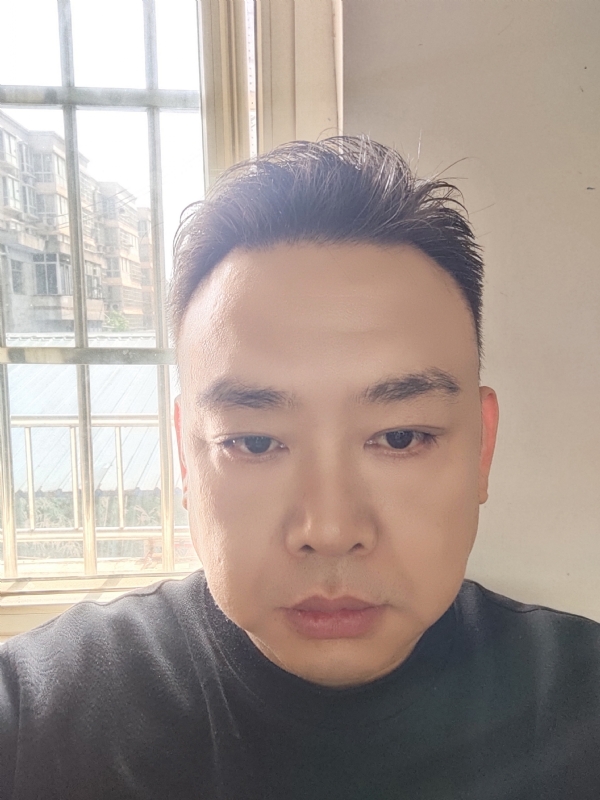 爱人先爱己的第一张照片--福州相亲服务中心