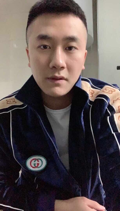 凌毅的第一张照片--福州相亲服务中心
