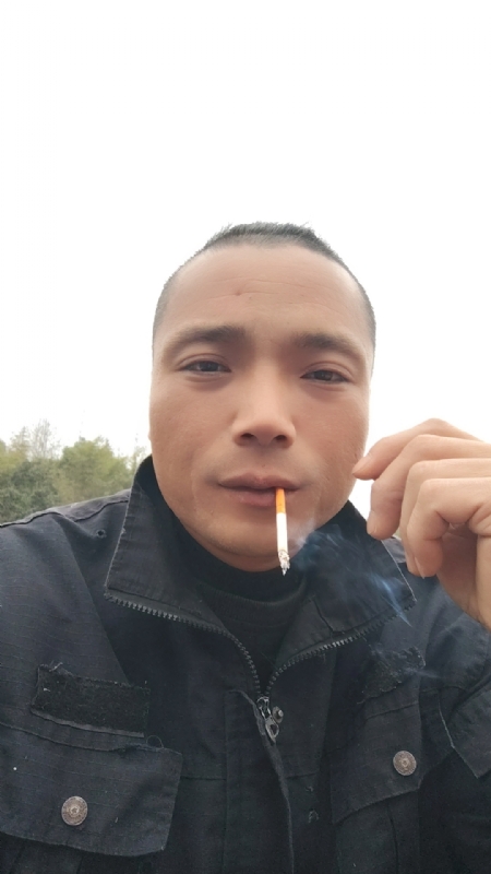 伯爵的第一张照片--福州相亲服务中心