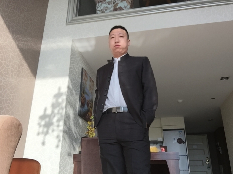 雅小炁的第一张照片--福州相亲服务中心