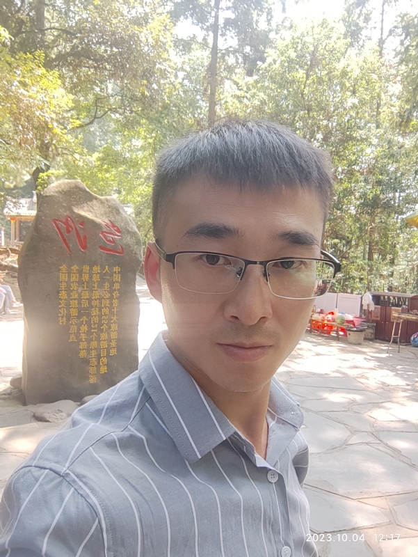 未来可期的第一张照片--福州相亲服务中心