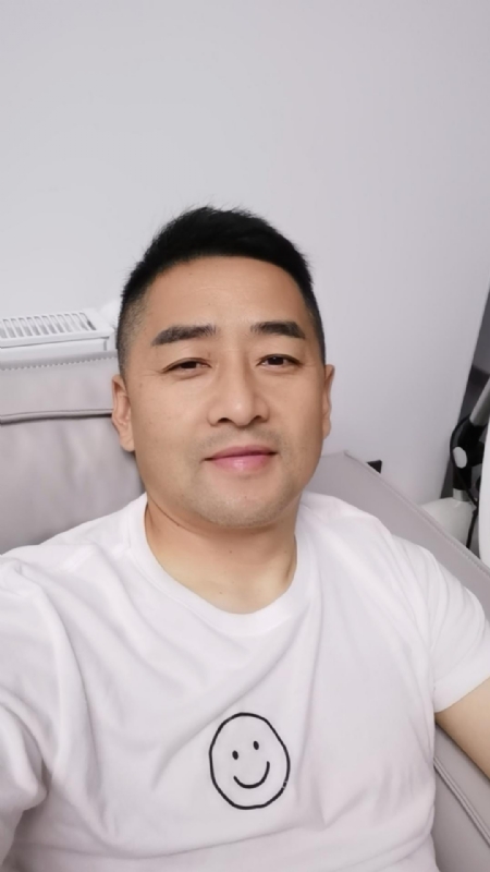 向阳而生的第一张照片--福州相亲服务中心
