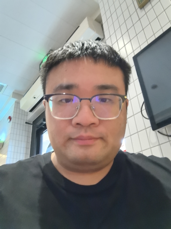 君临天下的第三张照片--福州相亲服务中心