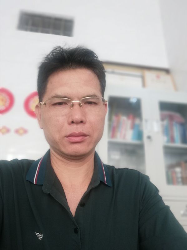 后视镜的第一张照片--福州相亲服务中心