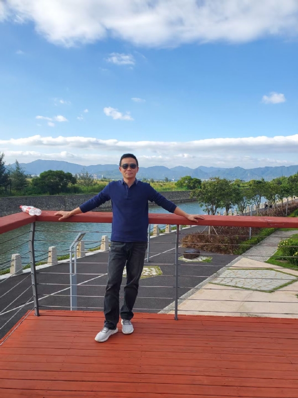 栖凤之木的第三张照片--福州相亲服务中心