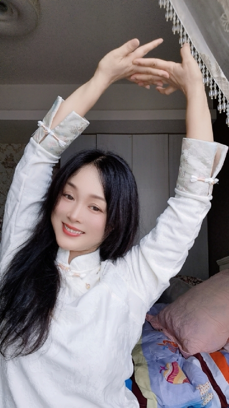 伊伊的第四张照片--福州相亲服务中心