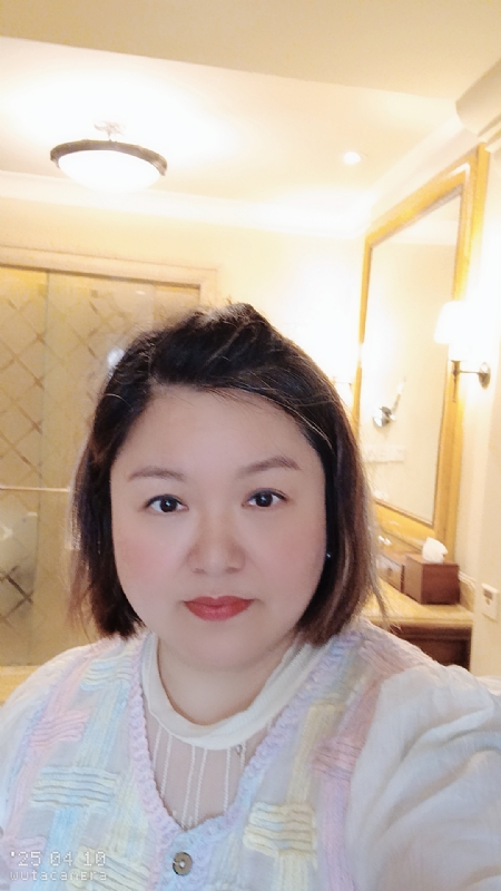 衎静玲瓏的第二张照片--福州相亲服务中心