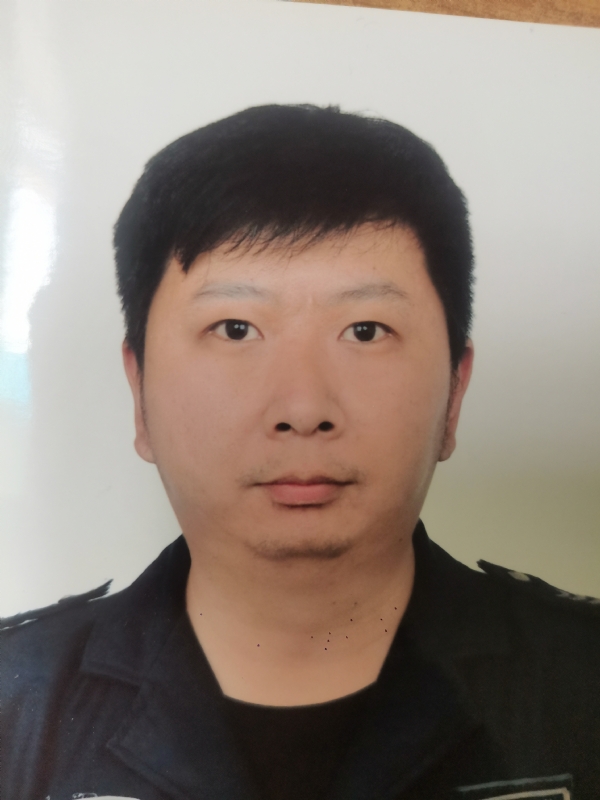 吕嘉的第一张照片--福州相亲服务中心