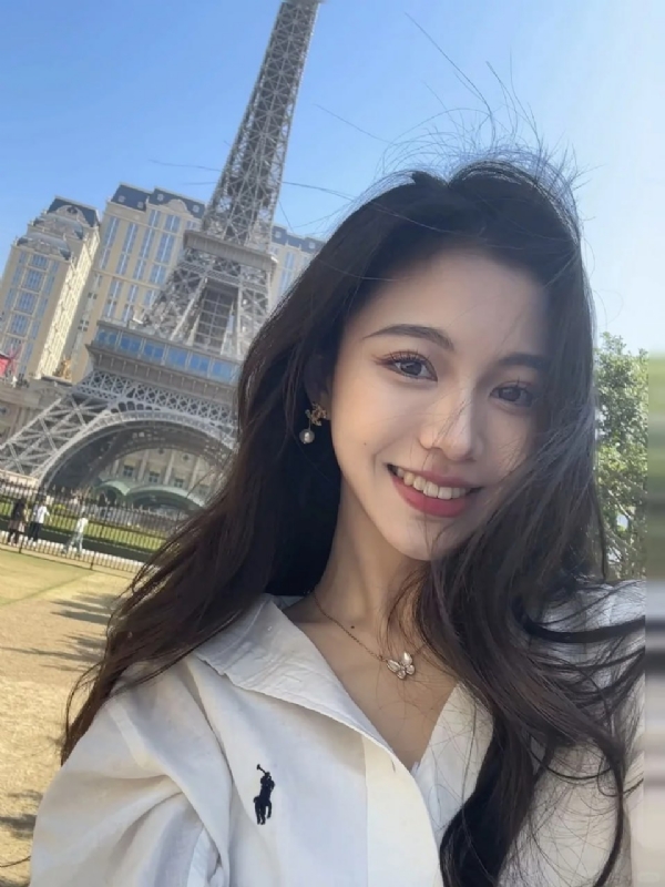 Anna的第一张照片--福州相亲服务中心