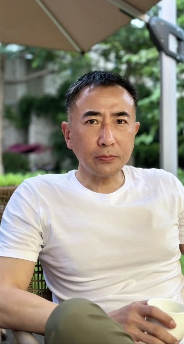 厚德载福的第一张照片--福州相亲服务中心