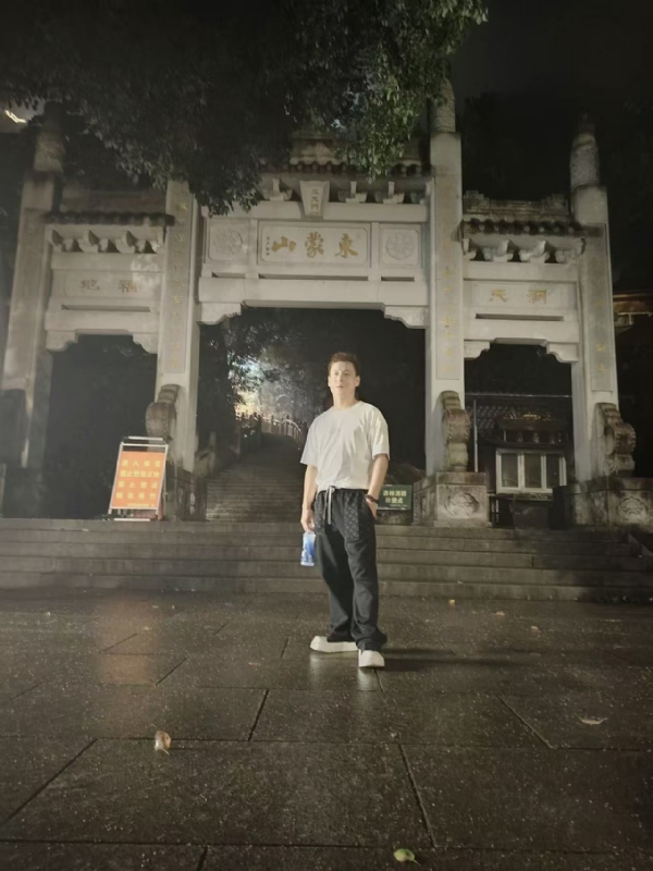 慕晨的第一张照片--福州相亲服务中心