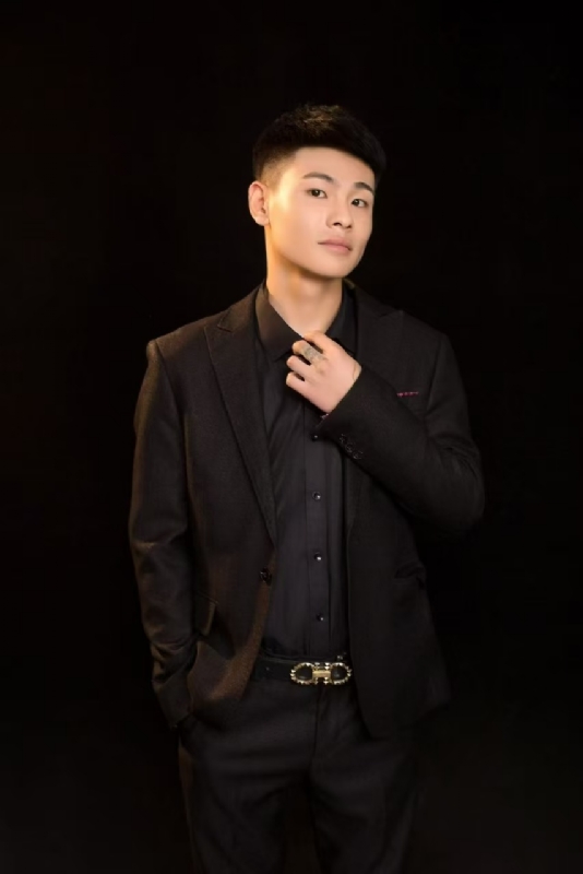 刘小船的第二张照片--福州相亲服务中心