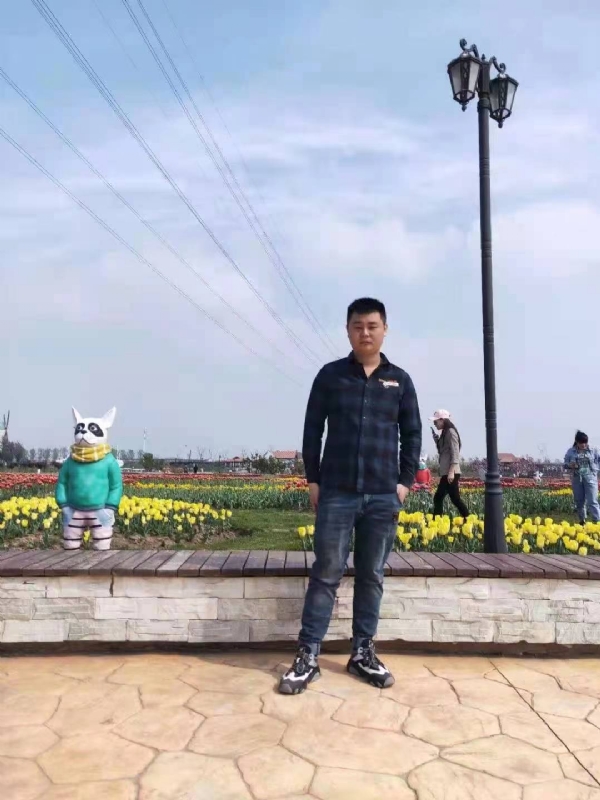 海阔天空的第一张照片--福州相亲服务中心