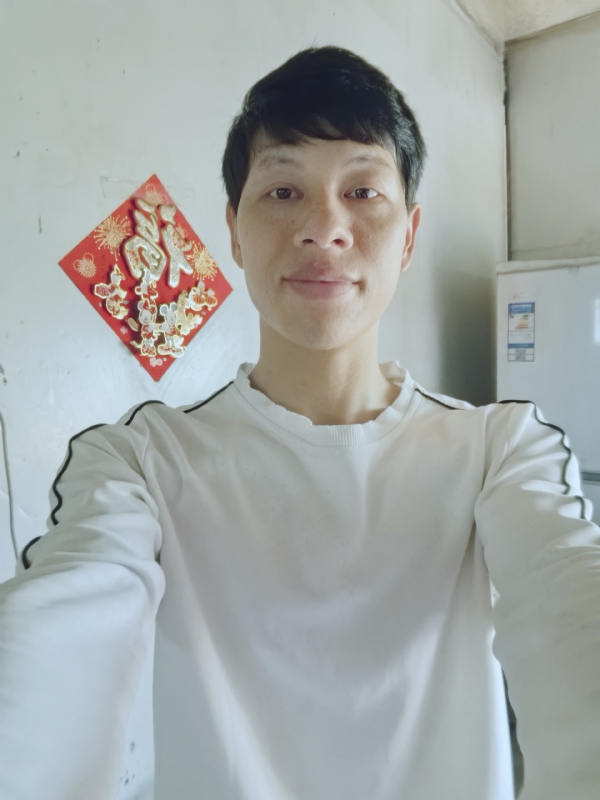 夏风微凉的第一张照片--福州相亲服务中心