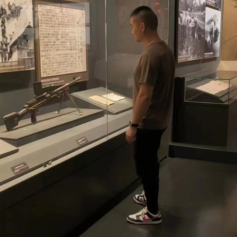 霸气的第一张照片--福州相亲服务中心