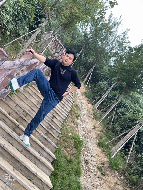 择一人白头偕老的第二张照片--福州相亲服务中心