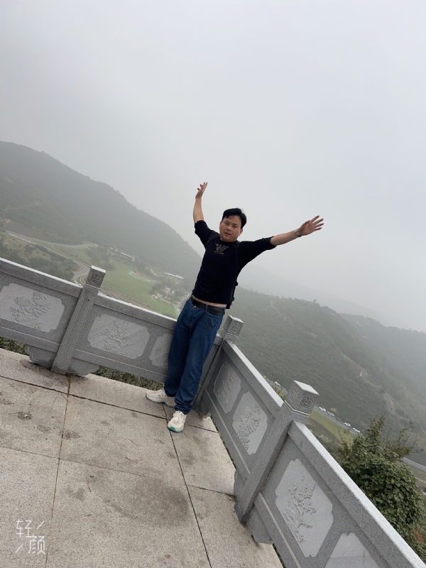 择一人白头偕老的第三张照片--福州相亲服务中心