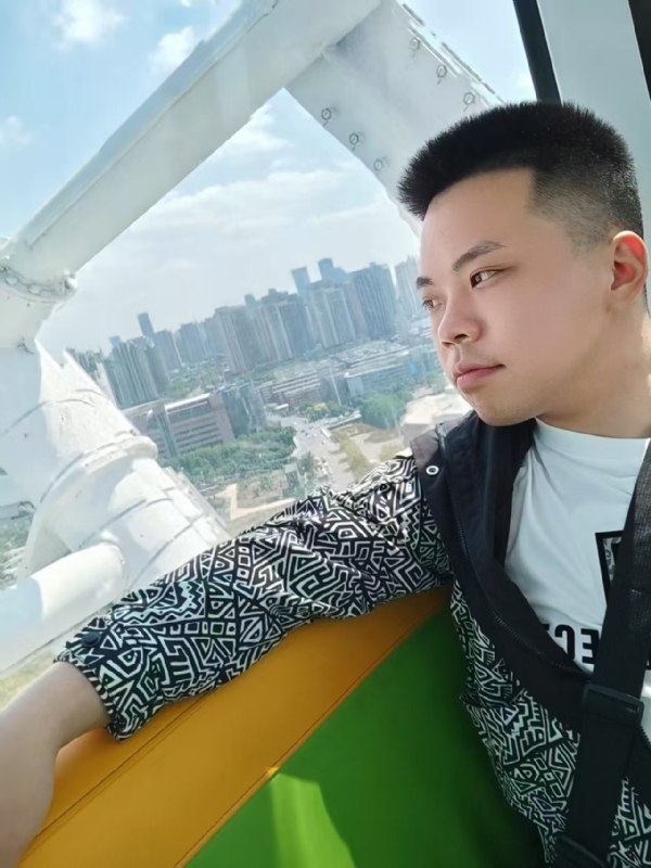 唐山相亲的第一张照片--福州相亲服务中心