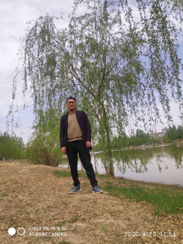 风中的烟头的第一张照片--福州相亲服务中心